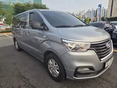 Hyundai Starex 2020, 60768 км, за 11495 USD