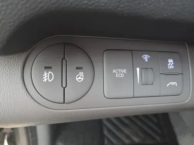 Hyundai Starex 2020, 60768 км, за 11495 USD - фото 15