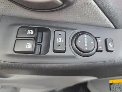 Hyundai Starex 2020, 60768 км, за 11495 USD - фото 16