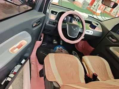 Wuling MINIEV