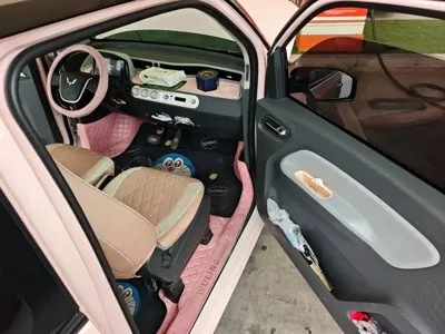 Wuling MINIEV