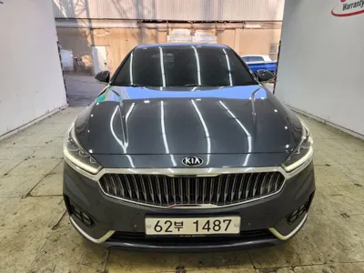 Kia K7 2018, 198300 км, за 5156.01 USD