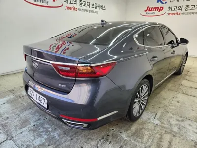 Kia K7 2018, 198300 км, за 5156.01 USD