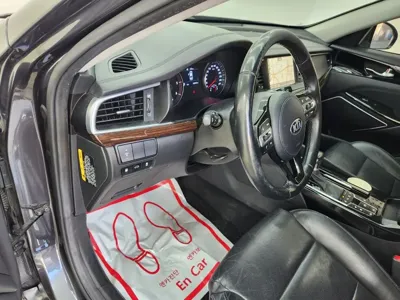 Kia K7 2018, 198300 км, за 5156.01 USD - фото 17