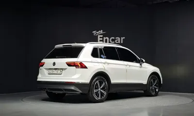 Volkswagen Tiguan 2020, 74656 км, за 14295 USD