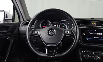 Volkswagen Tiguan 2020, 74656 км, за 14295 USD - фото 13