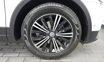 Volkswagen Tiguan 2020, 74656 км, за 14295 USD - фото 21
