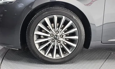 Kia K7 2019, 221373 км, за 5529.54 USD
