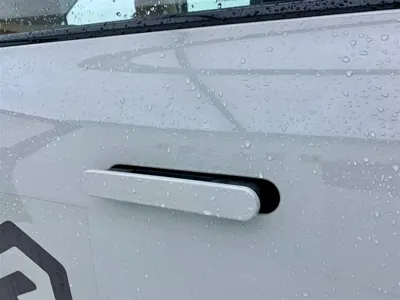 Leapmotor Leapmotor C10 2025, 27500 км, за 16597.68 USD - фото 31