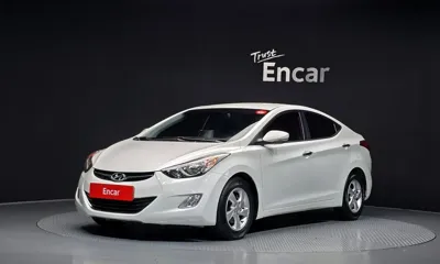 Hyundai Avante · 2012 год