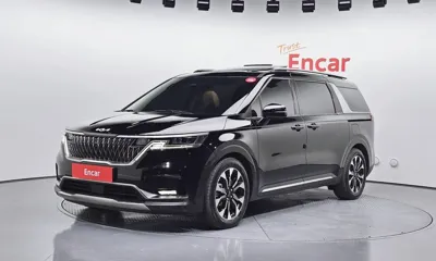 Kia Canival · 2023 год