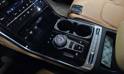 Kia Canival 2023, 55218 км, за 24834.42 USD - фото 9