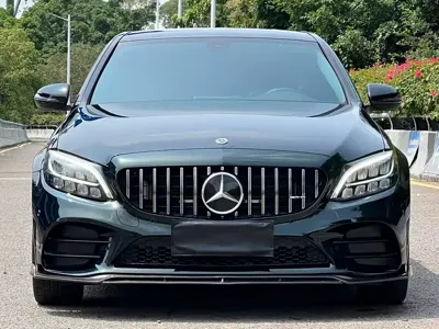 Mercedes-Benz C-Class 2021, 50000 км, за 21873.44 USD