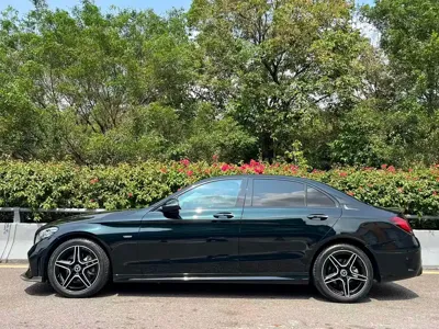 Mercedes-Benz C-Class 2021, 50000 км, за 21873.44 USD