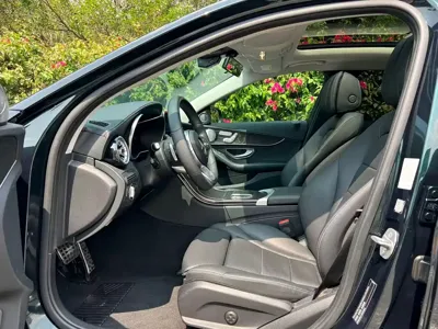 Mercedes-Benz C-Class 2021, 50000 км, за 21873.44 USD - фото 7