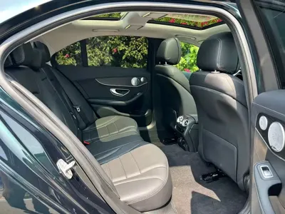 Mercedes-Benz C-Class 2021, 50000 км, за 21873.44 USD - фото 14