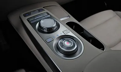 Genesis GV70 2022, 165523 км, за 17444.49 USD - фото 9