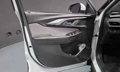 ChevroletGMDaewoo Trailblazer 2022, 63287 км, за 18957.6 USD - фото 24