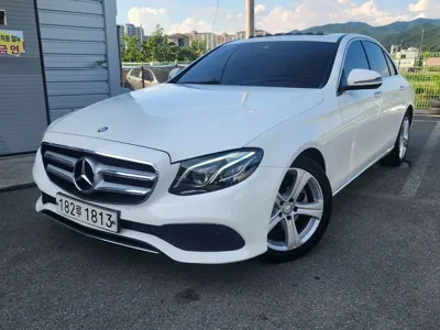 Mercedes-Benz E-Class · 2017 год