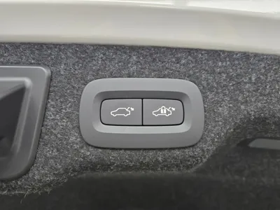 Volvo S90 2026, 399 км, за 38354.01 USD - фото 20
