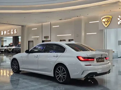 BMW 3 Series 2021, 54000 км, за 21600.52 USD