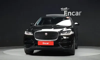 Jaguar F-Pace 2017, 109215 км, за 8582.75 USD