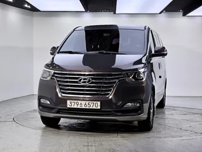 Hyundai Starex 2019, 80505 км, за 13266.05 USD