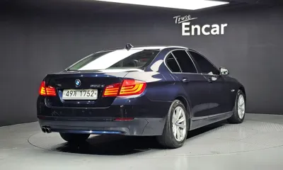 BMW 5-Series 2011, 182754 км, за 2888.28 USD