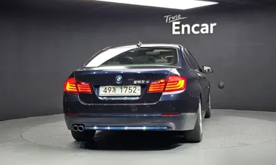 BMW 5-Series 2011, 182754 км, за 2888.28 USD