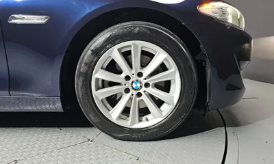 BMW 5-Series 2011, 182754 км, за 2888.28 USD