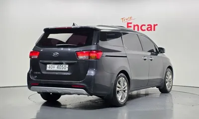 Kia Canival 2015, 153041 км, за 5382.7 USD