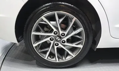 Hyundai Avante 2019, 60057 км, за 9183.41 USD