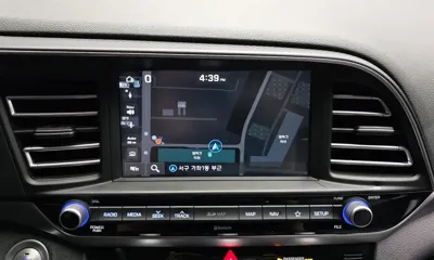 Hyundai Avante 2019, 60057 км, за 9100.97 USD - фото 14