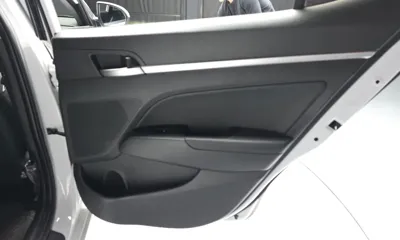 Hyundai Avante 2019, 60057 км, за 9100.97 USD - фото 25
