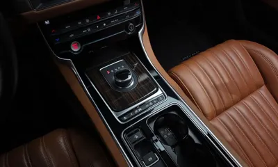 Jaguar XF 2019, 87740 км, за 8467.9 USD - фото 9
