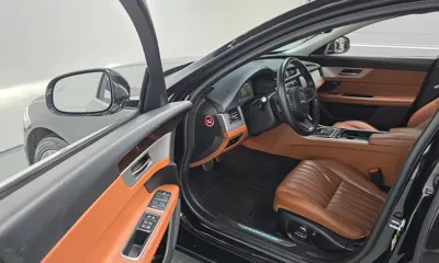 Jaguar XF 2019, 87740 км, за 8467.9 USD - фото 11