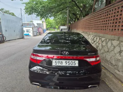 Hyundai Grandeur 2015, 84611 км, за 5176.99 USD