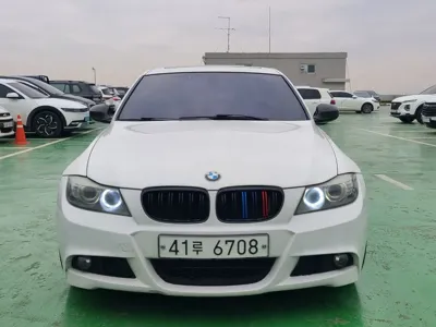 BMW 3-Series · 2011 год