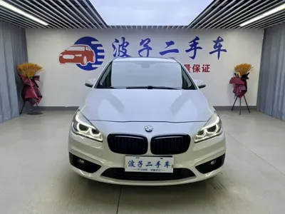 BMW 2 Series Active Tourer 2017, 91000 км, за 6453.6 USD