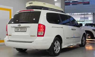 Kia Canival 2012, 168963 км, за 2925.31 USD