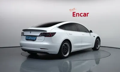Tesla Model 3 2020, 107331 км, за 17486.83 USD
