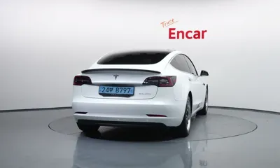 Tesla Model 3 2020, 107331 км, за 17486.83 USD