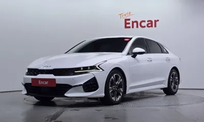 Kia K5 · 2023 год