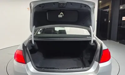 BMW 5-Series 2011, 56641 км, за 5732.9 USD - фото 20