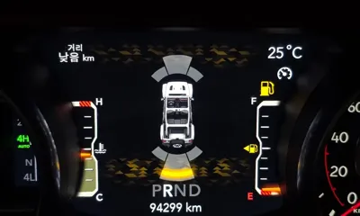Jeep Wrangler 2019, 94299 км, за 21662.07 USD - фото 17