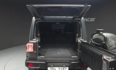 Jeep Wrangler 2019, 94299 км, за 21662.07 USD - фото 20