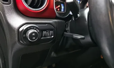 Jeep Wrangler 2019, 94299 км, за 21662.07 USD - фото 27