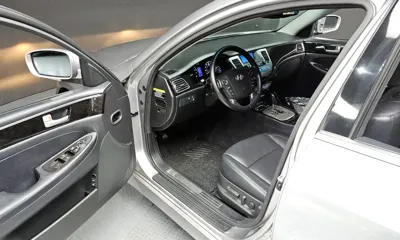 Hyundai Genesis 2013, 177870 км, за 3124.18 USD - фото 11
