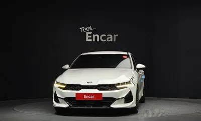 Kia K5 2021, 80121 км, за 12348.86 USD