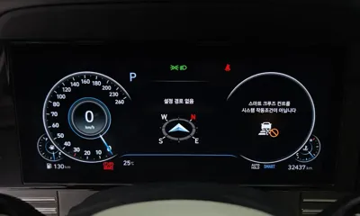 Hyundai Grandeur 2022, 32437 км, за 17759.58 USD - фото 8